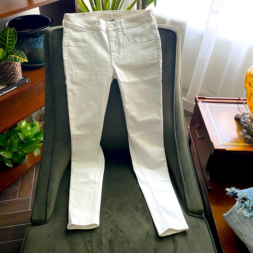 American Eagle White Jegging